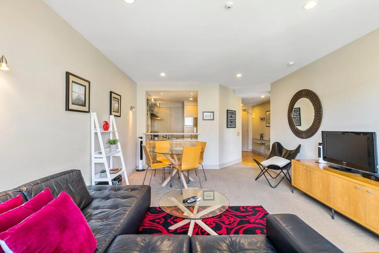 Enormous One Bedroom Beauty In Cbd! Free Parking Auckland Exteriör bild